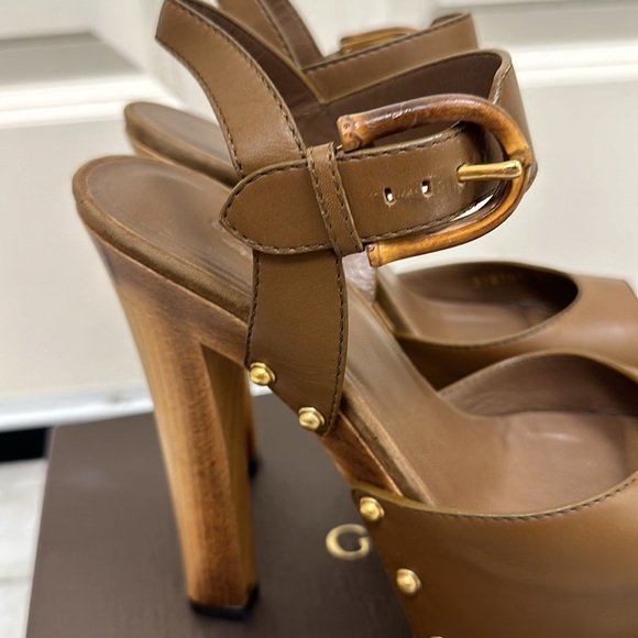 Brown Gucci acelo platform leather sandal - Picture 8 of 9